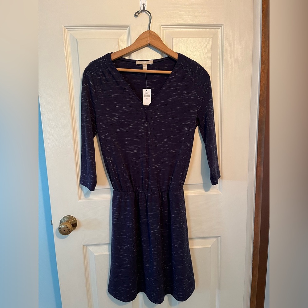 Banana Republic Dark Blue with white, 3/4 Sleeve Dress